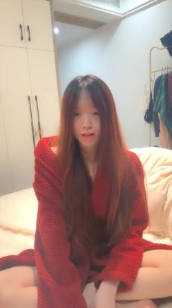 反差 闷骚乖乖女【欲酥·兮】美腿 粉红骚穴 多道具自慰 截图16