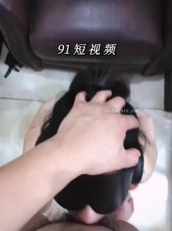 调教露脸性奴，重度性瘾者！肛塞阴环，茄子炮机口爆啪啪人形母狗，蜂腰肥臀长得挺漂亮想不到如此反差 截图3