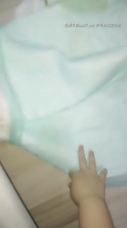 超级巨乳妹遭主人调教菊花开发 肉棒震动棒双插 双穴换着插 一线天美鲍多次高潮喷水 截图7