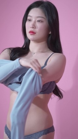 韩国美女性感内衣内裤高质量换装视频 截图9