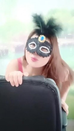抖音熟女【俊姐】道具自慰，艳舞诱惑，淫语大尺度掰逼 截图6