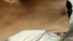 小哥吃宵夜灌醉女同事 ️带到宾馆趁她迷煳用大鸡巴狠狠操她胡言乱语 截图4