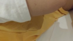 小哥吃宵夜灌醉女同事 ️带到宾馆趁她迷煳用大鸡巴狠狠操她胡言乱语 截图14