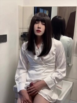 圣诞狂欢 Cindy腿腿 国产极品人气TS，长相清纯身材一流，一双纤细的大长腿，不输任何女人 截图7