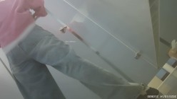 新流出魔手外购新系列高校女厕后拍学妹尿尿其中两个妹子逼毛特别黑 截图3