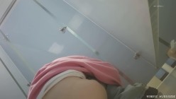 新流出魔手外购新系列高校女厕后拍学妹尿尿其中两个妹子逼毛特别黑 截图7