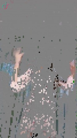 【抖音福利】--颜值女神  颜不乖  ，千元定制超大尺度福利合集6V，护士、熟女、蜘蛛侠诱惑，那 截图2