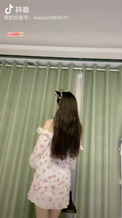 【抖音福利】--颜值女神  颜不乖  ，千元定制超大尺度福利合集6V，护士、熟女、蜘蛛侠诱惑，那 截图9