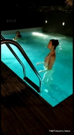 韩国柳叶腰熟女淫妻「yesyo」OF私拍 媚黑、三穴、露出、群P、绿帽…样样精通 截图7