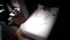 酒店偷拍 本月最佳极品高颜黑色旗袍御姐和小奶狗男友激情做爱大肥臀操起来应该爽翻了 截图5