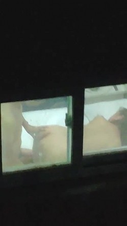 网爆门事件两个大学新瓜--郑州师范大一学生蒋小雅开房被对面男宿舍同学围观 截图5