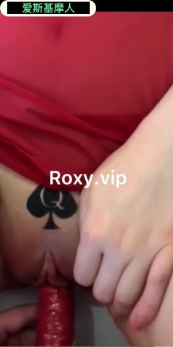 逆天绿帽绿奴夫妻，推特极品王八老公【Roxy】无水印长视频，各种约啪单男弟弟亲戚，对白淫荡 截图4