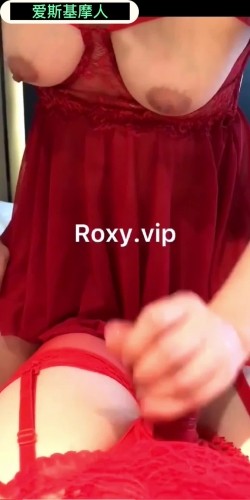 逆天绿帽绿奴夫妻，推特极品王八老公【Roxy】无水印长视频，各种约啪单男弟弟亲戚，对白淫荡 截图6