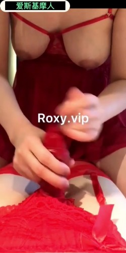 逆天绿帽绿奴夫妻，推特极品王八老公【Roxy】无水印长视频，各种约啪单男弟弟亲戚，对白淫荡 截图11