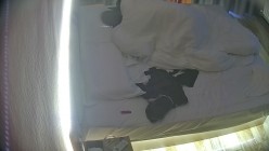 酒店偷拍 学生情侣妹子满心期待男友激烈的碰撞废才男友只知道玩游戏性能力让她大失所望 截图3