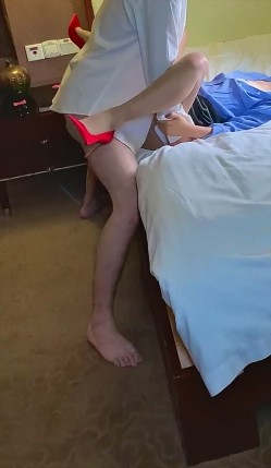 推特情趣夫妻，淫妻癖患者danngcherry订阅，喜欢绿帽喜欢和单男活动，淫荡自拍，被龙哥爆肏 截图15