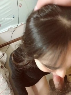【极品高端泄密】超靓美女王媛媛大尺度性爱私拍流出 深喉跪舔 怕闺蜜听到捂嘴操 完美露脸 高清私拍34P 高清720P版 截图5