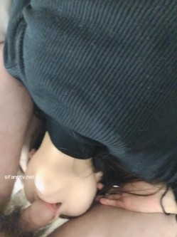 【极品高端泄密】超靓美女王媛媛大尺度性爱私拍流出 深喉跪舔 怕闺蜜听到捂嘴操 完美露脸 高清私拍34P 高清720P版 截图10