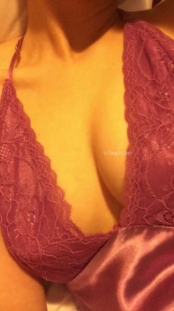 【精品泄密】盘点那些风骚女友各种反差婊的私密被曝光 截图3