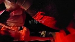 【猎奇资源 砂舞】舞厅内的淫乱 重金属质感般的性爱 抓奶 抠逼 摸屌 口爆 打站桩 站炮 激情篇 截图15