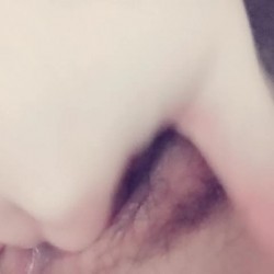 个人云盘企鹅私密空间被盗流出清纯90后妹子私下淫乱生活自拍小骚穴啥都往里塞附图1217P+视频80V整合1V 截图14