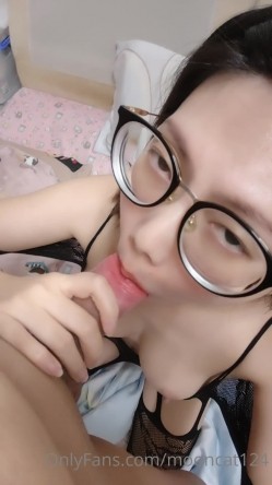台湾天然美胸熟女人妻中出女王「Jixxielee」「骚猫儿」OF私拍 截图11