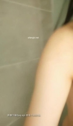 高颜值苗条性感女神 网格黑丝高跟鞋 加上那性诱惑的酮体 绝美，敏感的乳房揉胸胸就受不了啦 呻吟动听！ 截图3