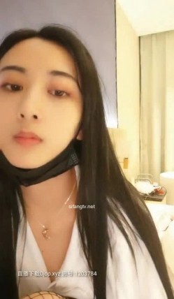 高颜值苗条性感女神 网格黑丝高跟鞋 加上那性诱惑的酮体 绝美，敏感的乳房揉胸胸就受不了啦 呻吟动听！ 截图13
