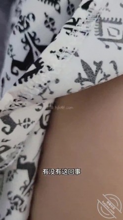 海角大神合集，【东华君君】，和小姑只差七岁，禁忌之爱，姑夫在客厅，去卧室强上小姑口爆吞精 截图3