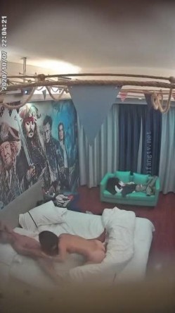 360偷拍系列 放送 极品大奶妹之暴力性爱 截图5