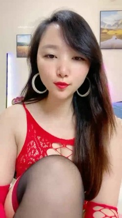 大屁股~极品翘臀~【欧美鹿鹿】4天5场~约啪大屌男~互舔内射 截图2