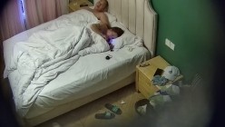 大学城 绝对是优秀的固定炮友 少妇不羞涩 男人直接上来就是大招猛冲 各种姿势都挨个来一遍 截图8