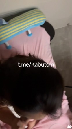 【重磅核弹】富二代，【fKabuto】，真实约炮， 社交软件聊上的猫咖店长，极品大奶子 截图3