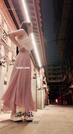 深夜的深圳，【江小凡】大哥特别定制，按照大哥要求搭讪的老头，奈何老头实在不配合，半露脸！ 截图10