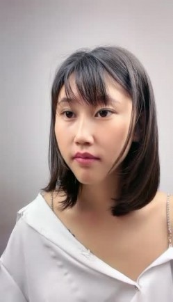 八字巨乳小姐姐！新人下海首秀！两个大车灯很饱满，来大姨妈小露掰穴，近距离特写清晰可见 截图4