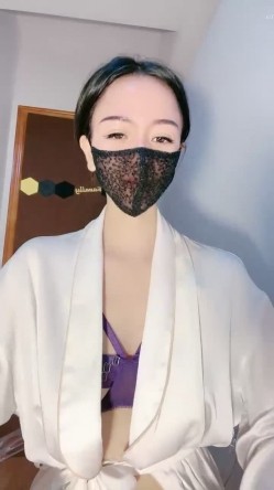 一字马女神，【文科老师】，大长腿魔鬼身材，舞蹈专业出身，高冷美女当面撒尿给你看，噼叉看逼，独此一家 截图3