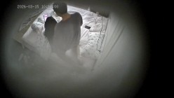 酒店偷拍可爱反差学妹与眼镜男友的游戏啪啪腻歪日常 截图3