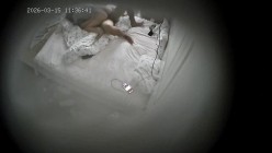 酒店偷拍可爱反差学妹与眼镜男友的游戏啪啪腻歪日常 截图14