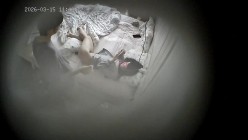 酒店偷拍可爱反差学妹与眼镜男友的游戏啪啪腻歪日常 截图15