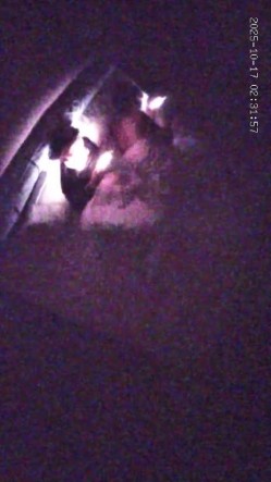 酒店偷拍 年轻情侣开房小哥开干前先给漂亮女友拍个淫照口爆后入不能少 截图10