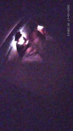 酒店偷拍 年轻情侣开房小哥开干前先给漂亮女友拍个淫照口爆后入不能少 截图14