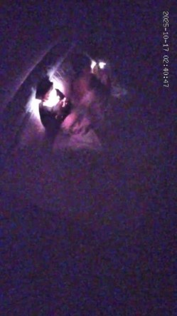 酒店偷拍 年轻情侣开房小哥开干前先给漂亮女友拍个淫照口爆后入不能少 截图15