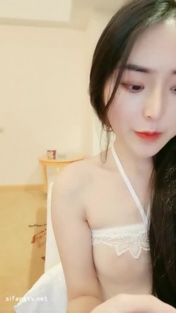 长得像大明星韩雪，颜值数一数二的清纯女神，还是个一线天美鲍，说话声音太嗲太好听了，全方位展示自己的美穴 截图7