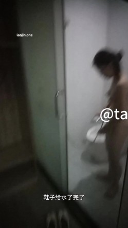 【第一视角探花】工厂妹被黄毛男朋友忽悠下海，自身条件其实很好，但没有任何服务 截图5