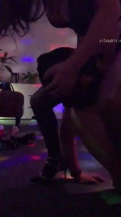技术型露脸极品大奶熟女【惠子阿姨】目前最全合集，女王调教3P啪啪各种交合 截图3
