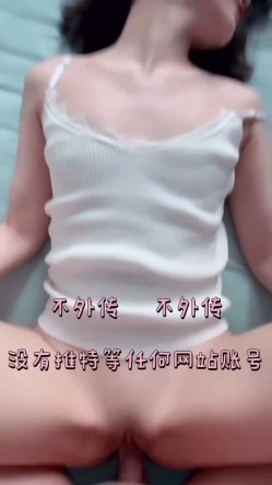 入会粉丝团专属91极品网红【蜜桃】完美露脸性爱私拍~百变制服COSER被肉棒各种进出 截图7