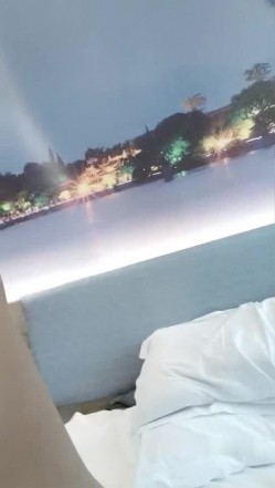 苗条妹子约猛男草逼 身材脸蛋双一流后入插穴 截图12
