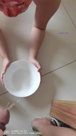 【极品流出 ️恋爱性陷阱】圈养调教大学母狗『二月』无下限性开发实录 完美曝光真实还原母狗成长变化 截图3