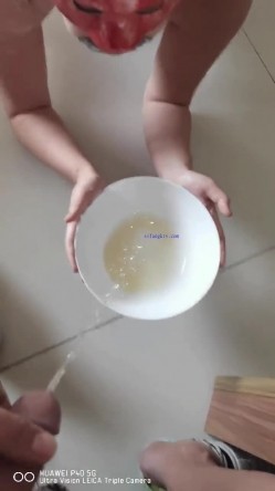 【极品流出 ️恋爱性陷阱】圈养调教大学母狗『二月』无下限性开发实录 完美曝光真实还原母狗成长变化 截图4