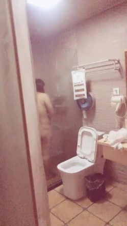 【良家勾搭】酒店情侣开房 超有女人味韵味少妇 面容姣好 身材超棒 太贴心 她喜欢骑着 截图14